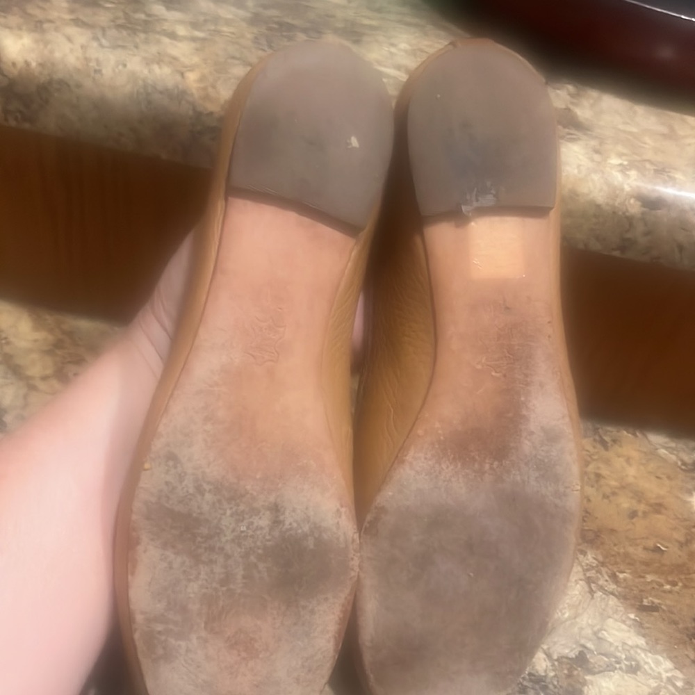 Tory Burch Leather Flats!!! - Picture 6 of 16